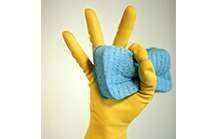 恒溫恒濕箱箱體內外部的清潔方式