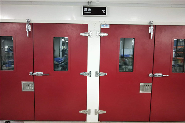 4臺高溫老化房訂制在塘廈客戶處安裝調(diào)試完工！