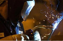 英國扶持制造業(yè)——“軟硬兼施”