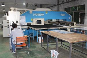 激光切割機(jī) 激光切割機(jī)